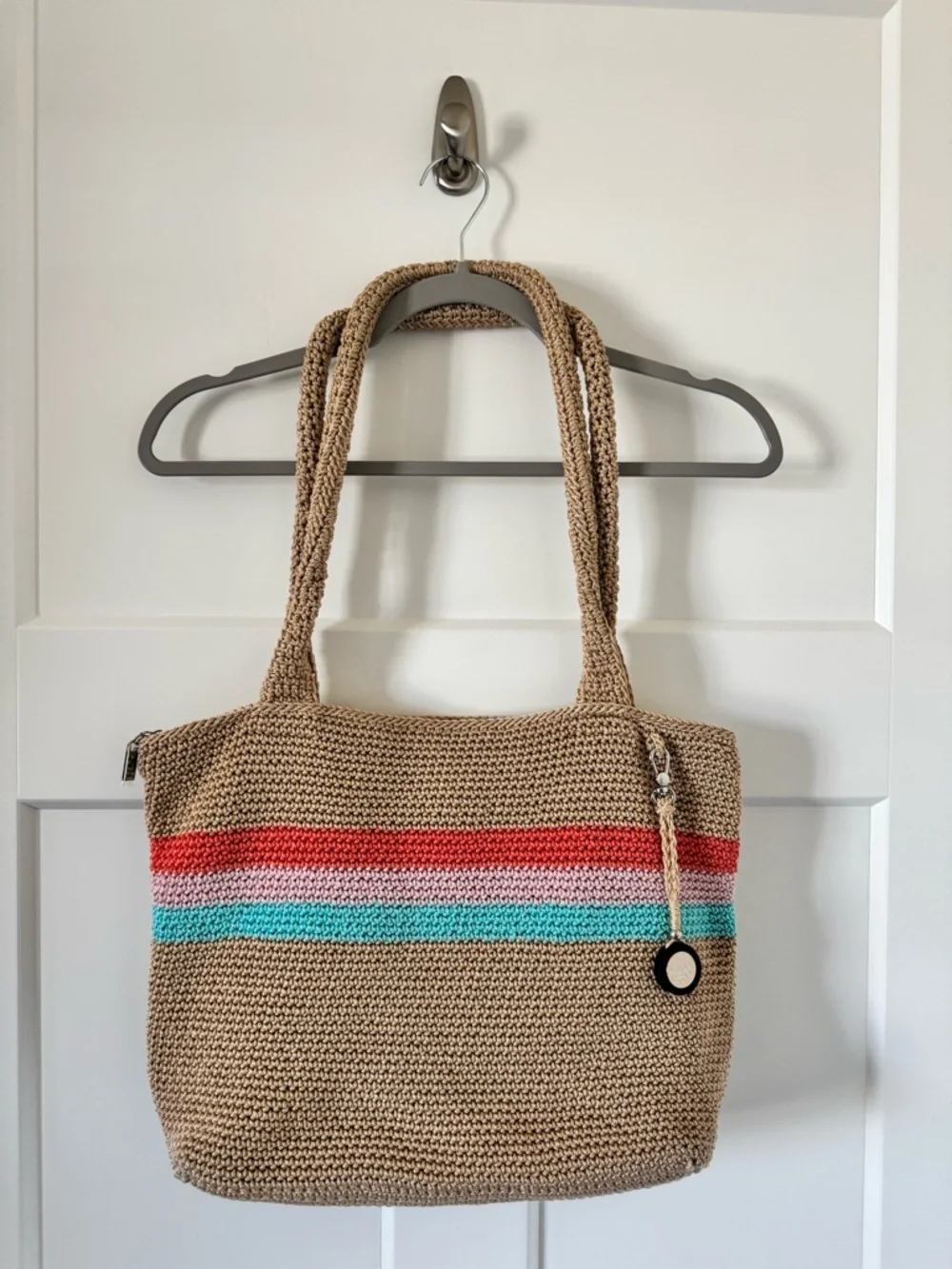 The Sak Crochet Shoulder Tote Bag Purse Zip Top Tan Coral Blue Pink Stripes